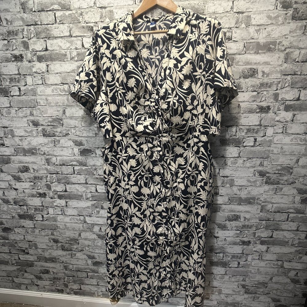 EUC Old Navy Floral Maxi Dress Size 3X
